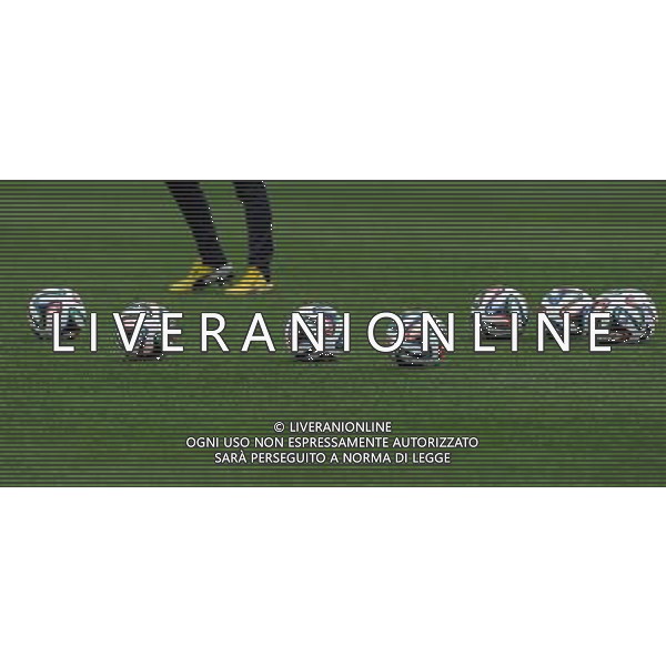 Raduno Nazionale Italiana in vista dei Mondiali di Calcio FIFA 2014 in Brasile Firenze - 27.05.2014 Allenamento Nella Foto:palloni /Ph.Vitez-Ag. Aldo Liverani