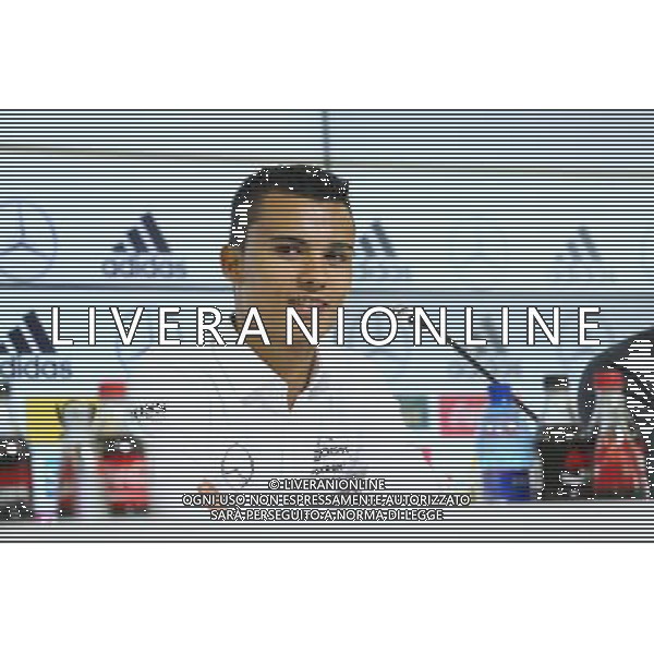 27.05.2014, Sportplatz, St. Martin Passeirtal, ITA, FIFA WM, Vorbereitung Deutschland, Pressekonferenz, Tag 6, im Bild Pascal Wehrlein (DTM Fahrer) // during Trainingscamp of Team Germany for Preparation of the FIFA Worldcup Brasil 2014 at the Sportplatz in St. Martin Passeirtal, Italy on 2014/05/27. EXPA Pictures © 2014, PhotoCredit: EXPA/ Eibner-Pressefoto/ Neis *****ATTENTION - OUT of GER***** ©photoshot/AGENZIA ALDO LIVERANI SAS - ITALY ONLY - Nico Rosberg (Pilota di Formula 1 della Mercedes Benz) in conferenza stampa durante l\'allenamento della nazionale della Germania a St. Martin Passeirtal, Italia 27 maggio 2014