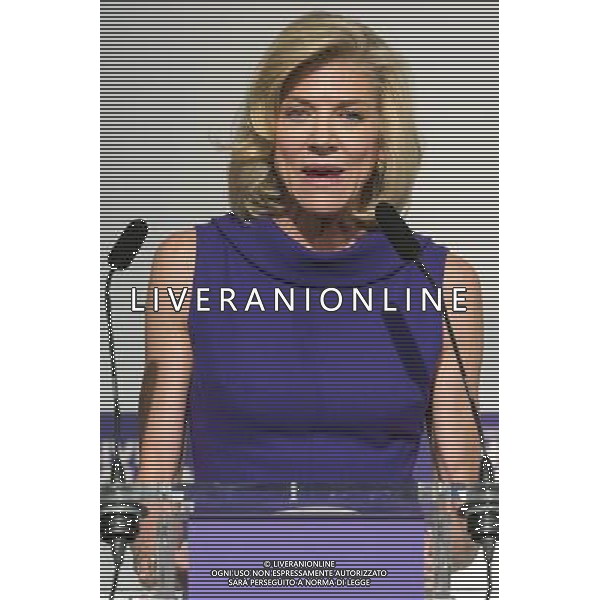  Lady Lynn Forester De Rothschild, Chief Executive of E.L. Rothschild \'Conference on Inclusive Capitalism: Building Value, Renewing Trust\' at Mansion House, London, Britain - 27 May 2014 ©photoshot/AGENZIA ALDO LIVERANI SAS - ITALY ONLY - Il Principe di Carlo d\'inghilterra con Lynn Forester de Rothschild e Christine Lagarde alla conferenza del capitalismo Inclusive presso la Mansion House a Londra. 