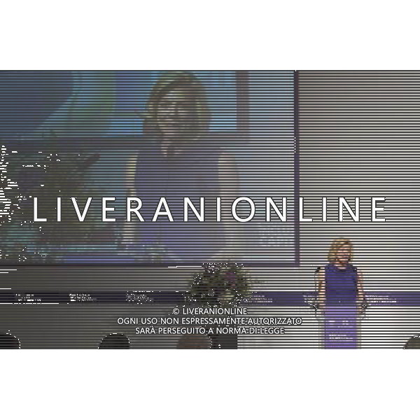  Lady Lynn Forester De Rothschild, Chief Executive of E.L. Rothschild \'Conference on Inclusive Capitalism: Building Value, Renewing Trust\' at Mansion House, London, Britain - 27 May 2014 ©photoshot/AGENZIA ALDO LIVERANI SAS - ITALY ONLY - Il Principe di Carlo d\'inghilterra con Lynn Forester de Rothschild e Christine Lagarde alla conferenza del capitalismo Inclusive presso la Mansion House a Londra. 
