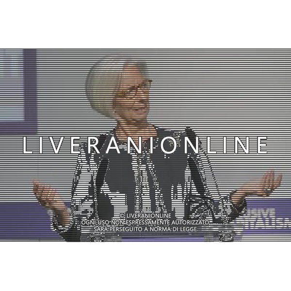 Christine Lagarde, Managing Director, International Monetary Fund \'Conference on Inclusive Capitalism: Building Value, Renewing Trust\' at Mansion House, London, Britain - 27 May 2014 ©photoshot/AGENZIA ALDO LIVERANI SAS - ITALY ONLY - Il Principe di Carlo d\'inghilterra con Lynn Forester de Rothschild e Christine Lagarde alla conferenza del capitalismo Inclusive presso la Mansion House a Londra. 