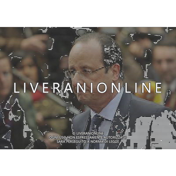 (140527) -- BRUSSELS, May 27, 2014 () -- French President Francois Hollande arrives to take part in an informal EU leaders summit at the EU headquarters in Brussels, capital of Belgium, May 27, 2014. The nomination of new EU leaders after and the latest development in Ukraine following the Presidential election are the two majors topics in the meeting. (/Ye Pingfan) ©photoshot/AGENZIA ALDO LIVERANI SAS - ITALY ONLY - Vertice informale dei leader dell\'Unione Europea presso la sede a Bruxelles in Belgio, 27 maggio 2014 per discutere della nomina di nuovi leader europei dopo le elezioni e degli ultimi sviluppi in Ucraina