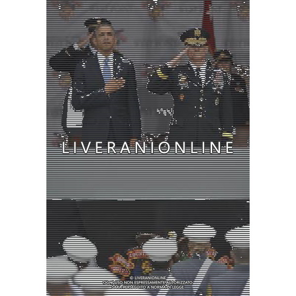 (140528) -- WEST POINT, May 28, 2014 () -- U.S. President Barack Obama (L) attends the graduation ceremony at the United States Military Academy at West Point, New York, the United States, on May 28, 2014. Obama said here Wednesday that he believes in the foreseeable future, terrorism remains the most direct threat to America at home and abroad. (/Wang Lei) AG ALDO LIVERANI SAS ONLY ITALY