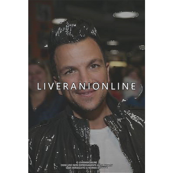 Peter Andre at HMV Reading to promote his new album Big Night Reading Berkshire England AG ALDO LIVERANI SAS ONLY ITALY