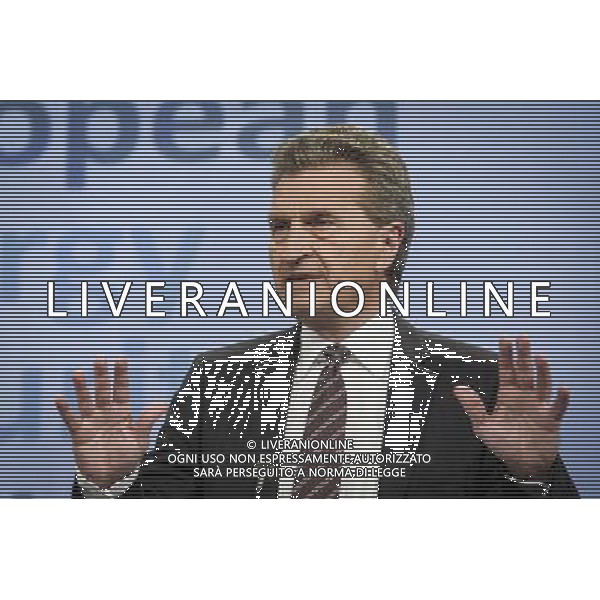 Energy Commissioner Guenther Oettinger holds press conference on the Commission\'s adoption of the study on energy dependence and Communication \'European Energy Security Strategy\' in Brussels, Belgium on 28.05.2014 by Wiktor Dabkowski AG ALDO LIVERANI SAS ONLY ITALY