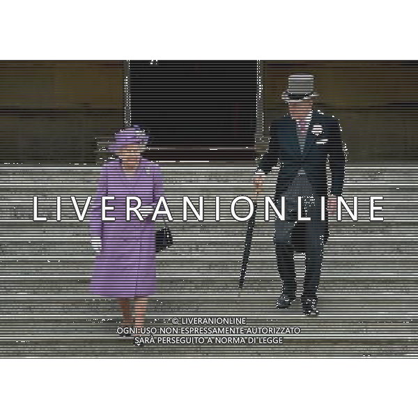 Queen Elizabeth II and the Duke of Edinburgh attend the first garden party of the year at Buckingham Palace, London. ©PHOTOSHOT/AGENZIA ALDO LIVERANI SAS - ITALY ONLY - EDITORIAL USE ONLY