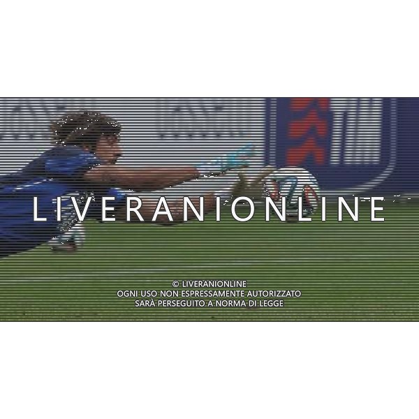 Raduno Nazionale Italiana in vista dei Mondiali di Calcio FIFA 2014 in Brasile Firenze - 30.05.2014 Allenamento Nella Foto:perin /Ph.Vitez-Ag. Aldo Liverani