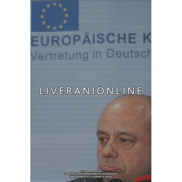 (140530) -- BERLIN, May 30, 2014 () -- Ukrainian Energy Minister Yuri Prodan attends a press conference after a trilateral talks in Berlin, Germany, May 30, 2014. Representatives from the European Union (EU), Russia and Ukraine met here on Friday for a new round of trilateral talks in a bid to settle the ongoing gas dispute between Russia and Ukraine, days before a deadline set by Russia to cut the flow of gas if Ukraine does not pay unpaid bills. (/Zhang Fan) ©PHOTOSHOT/Agenzia Aldo Liverani sas - ITALY ONLY - EDITORIAL USE ONLY - Rappresentanti dell\'Unione europea (UE), Russia e Ucraina in conferenza stampa dopo i colloqui trilaterali a Berlino, Germania, 30 mag 2014 .