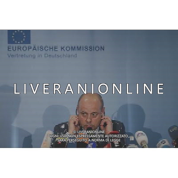 (140530) -- BERLIN, May 30, 2014 () -- Ukrainian Energy Minister Yuri Prodan attends a press conference after a trilateral talks in Berlin, Germany, May 30, 2014. Representatives from the European Union (EU), Russia and Ukraine met here on Friday for a new round of trilateral talks in a bid to settle the ongoing gas dispute between Russia and Ukraine, days before a deadline set by Russia to cut the flow of gas if Ukraine does not pay unpaid bills. (/Zhang Fan) ©PHOTOSHOT/Agenzia Aldo Liverani sas - ITALY ONLY - EDITORIAL USE ONLY - Rappresentanti dell\'Unione europea (UE), Russia e Ucraina in conferenza stampa dopo i colloqui trilaterali a Berlino, Germania, 30 mag 2014 .