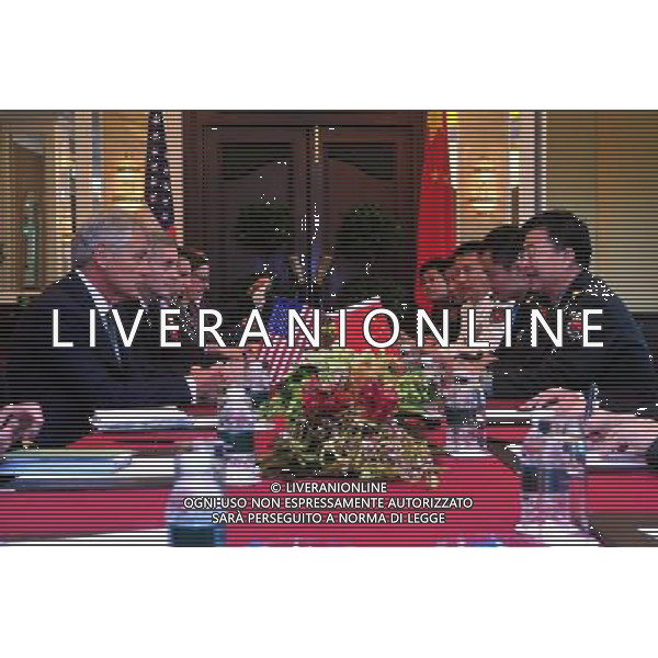 (140531) -- SINGAPORE, May 31, 2014 () -- Wang Guanzhong (1st R), deputy chief of the General Staff of the People\'s Liberation Army (PLA), meets with U.S. Defense Secretary Chuck Hagel (1st L) in the ongoing Shangri-La Dialogue in Singapore, May 31, 2014. The establishment of a new model of China-U.S. relations requires the two countries to respect each other and treat each other as equals, Wang Guanzhong said here Saturday. (/Then Chih Wey) Â©photoshot/AGENZIA ALDO LIVERANI SAS - ITALY ONLY - EDITORIAL USE ONLY