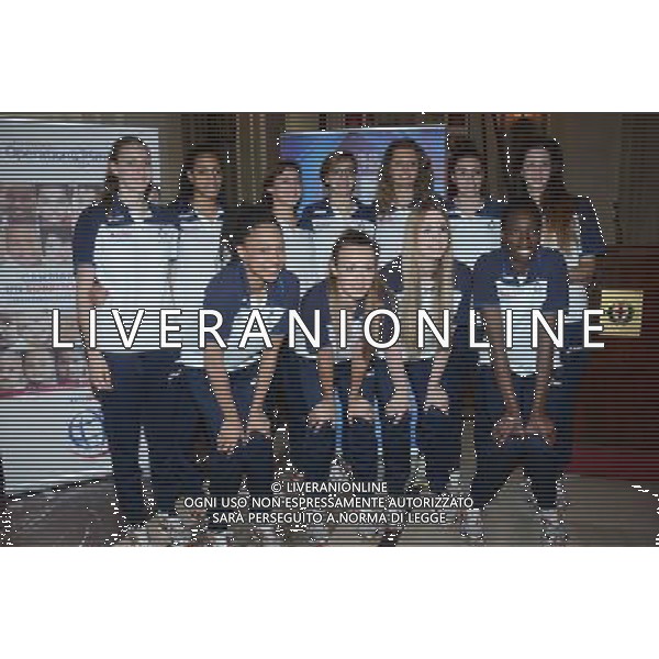 Milano palazzo Marino presentazione campionati del mondo di pallavolo che si svolgeranno al palaforum dall\'8 al 12 ottobre nella foto: squadra italiana pallavolo femminile A.Gazzaniga/Ag.Liverani