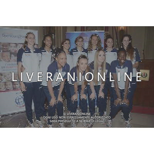 Milano palazzo Marino presentazione campionati del mondo di pallavolo che si svolgeranno al palaforum dall\'8 al 12 ottobre nella foto: squadra italiana pallavolo femminile A.Gazzaniga/Ag.Liverani