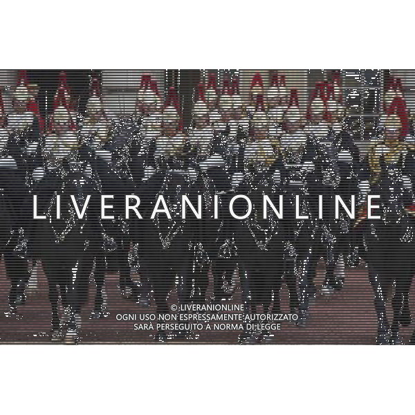 A Guard of Honour leaves Buckingham on June 4, 2014 in London, England. Queen Elizabeth II is to unveil government\'s legislative programme in a speech delivered to Members of Parliament and Peers in The House of Lords during the annual state opening of the British parliament. AG ALDO LIVERANI SAS ONLY ITALY
