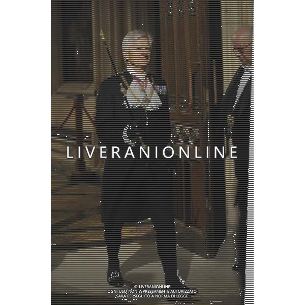 Black Rod, Lieutenant-General David Leakey, walks through the Members Lobby at the State Opening of Parliament, Palace of Westminster, London, UK. 04/06/2014. AG ALDO LIVERANI SAS ONLY ITALY