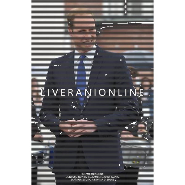 Picture date 4th June 2014. Pic shows; The Duke of Cambridge, Royal Patron of SkillForce, during his visit to Goole High School to launch the new SkillForce Junior Prince\'s Award ©photoshot/Agenzia Aldo Liverani sas - ITALY ONLY - EDITORIAL USE ONLY - REALI INGLESI: Il principe William d\'inghilterra duca di cambridge in visita nello Yorkshire