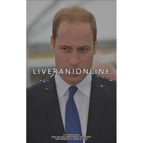 Picture date 4th June 2014. Pic shows; The Duke of Cambridge, Royal Patron of SkillForce, during his visit to Goole High School to launch the new SkillForce Junior Prince\'s Award. ©photoshot/Agenzia Aldo Liverani sas - ITALY ONLY - EDITORIAL USE ONLY - REALI INGLESI: Il principe William d\'inghilterra duca di cambridge in visita nello Yorkshire