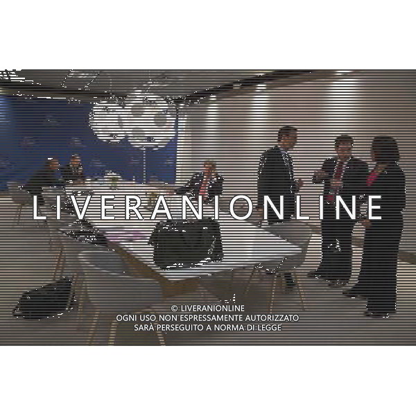 President Barack Obama works on his speech with Ben Rhodes, Deputy National Security Advisor for Strategic Communications, at the 2014 Nuclear Security Summit at the World Forum, The Hague, the Netherlands, March 25, 2014. Working nearby on the right side of the table, from left, are Secretary of State John Kerry; Phil Gordon, White House Coordinator for the Middle East, North Africa, and the Gulf Region; and National Security Advisor Susan E. Rice. ©PHOTOSHOT/Agenzia Aldo Liverani sas - ITALY ONLY - EDITORIAL USE ONLY - Il Presidente americano Barack Obama