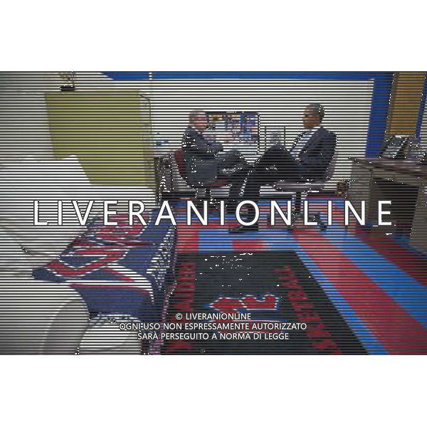 President Barack Obama talks with former Vice President Al Gore at McGavock Comprehensive High School in Nashville, Tenn., Jan. 30, 2014. ©PHOTOSHOT/Agenzia Aldo Liverani sas - ITALY ONLY - EDITORIAL USE ONLY - Il Presidente americano Barack Obama