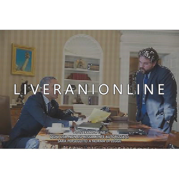 President Barack Obama works on his State of the Union address with Director of Speechwriting Cody Keenan in the Oval Office, Jan. 22, 2014. ©PHOTOSHOT/Agenzia Aldo Liverani sas - ITALY ONLY - EDITORIAL USE ONLY - Il Presidente americano Barack Obama