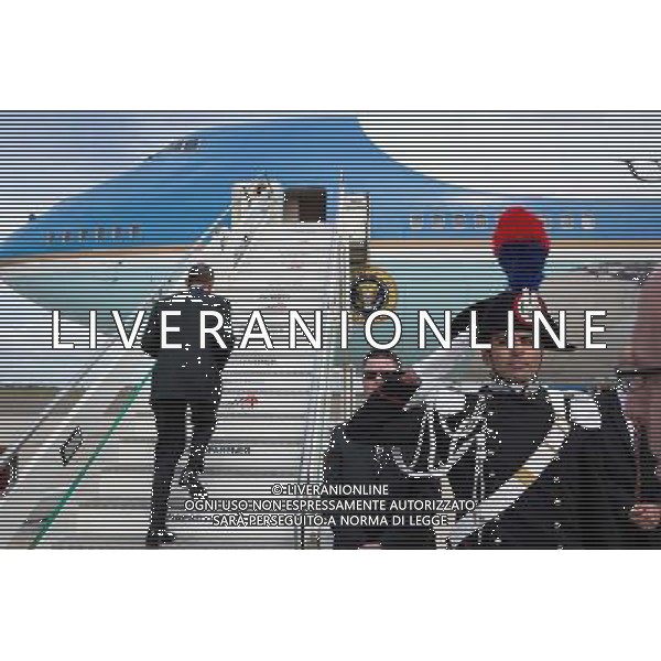 President Barack Obama boards Air Force One at Leonardo da Vinci International Airport in Rome, Italy, for the flight to Riyadh, Saudi Arabia, March 28, 2014. ©PHOTOSHOT/Agenzia Aldo Liverani sas - ITALY ONLY - EDITORIAL USE ONLY - Il Presidente americano Barack Obama