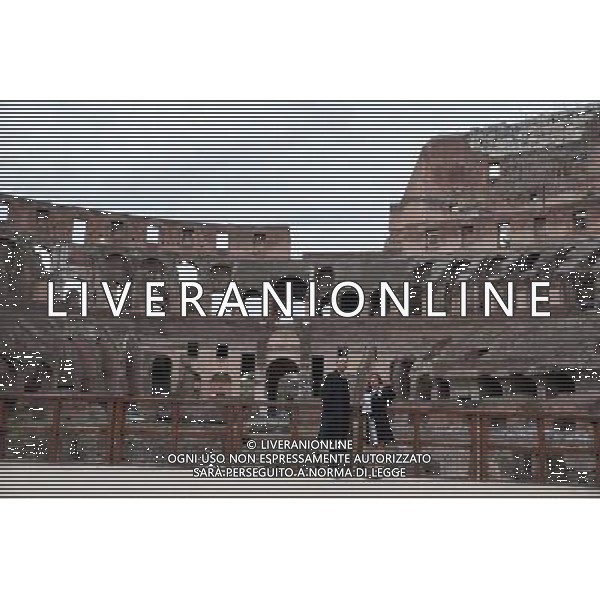 President Barack Obama tours the Colosseum with Barbara Nazzaro, Technical Director \' Architect of the Colosseum, in Rome, Italy, March 27, 2014. ©PHOTOSHOT/Agenzia Aldo Liverani sas - ITALY ONLY - EDITORIAL USE ONLY - Il Presidente americano Barack Obama