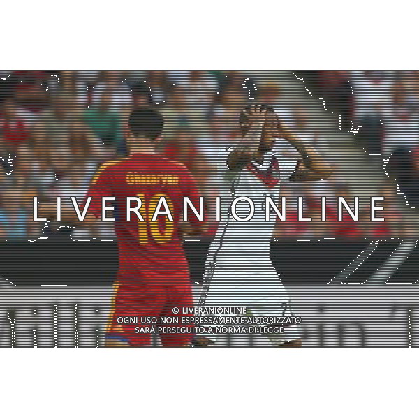 06.06.2014, Coface Arena, Mainz, GER, FIFA WM, Testspiel, Deutschland vs Armenien, im Bild Jerome Boateng (Deutschland) fasst sich an den Kopf // during friendly match between Germany and Armenia for Preparation of the FIFA Worldcup Brasil 2014 at the Coface Arena in Mainz, Germany on 2014/06/06. EXPA Pictures © 2014, PhotoCredit: EXPA/ Eibner-Pressefoto/ Neis *****ATTENTION - OUT of GER***** ©photoshot/Agenzia Aldo Liverani sas - ITALY ONLY - Germania vs Armenia partita amichevole in preparazione della Coppa del Mondo FIFA Brasile 2014 Coface Arena di Magonza, in Germania 06 giugno 2014