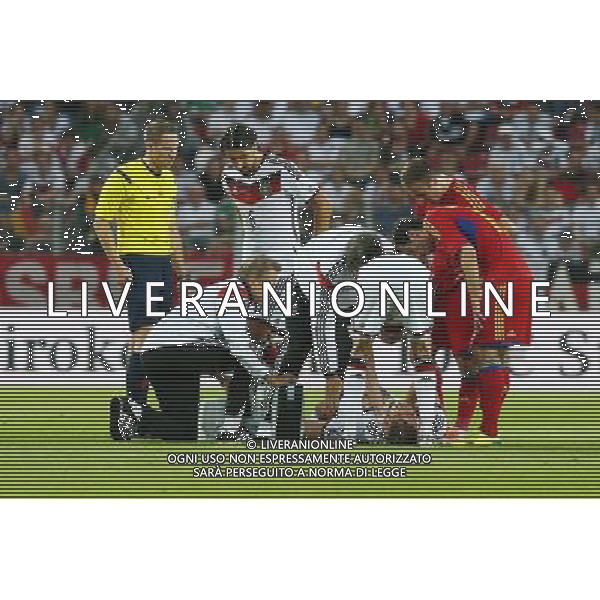06.06.2014, Coface Arena, Mainz, GER, FIFA WM, Testspiel, Deutschland vs Armenien, im Bild Marco Reus (Deutschland) schwerer verletzt. Er muss ausgewechselt werden und konnte mit dem linken Fuss nicht mehr auftreten // during friendly match between Germany and Armenia for Preparation of the FIFA Worldcup Brasil 2014 at the Coface Arena in Mainz, Germany on 2014/06/06. EXPA Pictures © 2014, PhotoCredit: EXPA/ Eibner-Pressefoto/ EIBNER *****ATTENTION - OUT of GER***** ©photoshot/Agenzia Aldo Liverani sas - ITALY ONLY - Germania vs Armenia partita amichevole in preparazione della Coppa del Mondo FIFA Brasile 2014 Coface Arena di Magonza, in Germania 06 giugno 2014