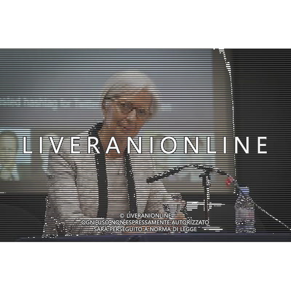 International Monetary Fund (IMF) Managing Director Christine Lagarde speaks at a lecture at the London School of Economics (LSE) in London on June 6, 2014 ©PHOTOSHOT/Agenzia Aldo Liverani sas - ITALY ONLY - EDITORIAL USE ONLY ©photoshot/Agenzia Aldo Liverani sas - ITALY ONLY - L\'amministratore delegato del Fondo Monetario Internazionale (FMI) Christine Lagarde parla in una conferenza alla London School of Economics (LSE), a Londra il 6 giugno 2014