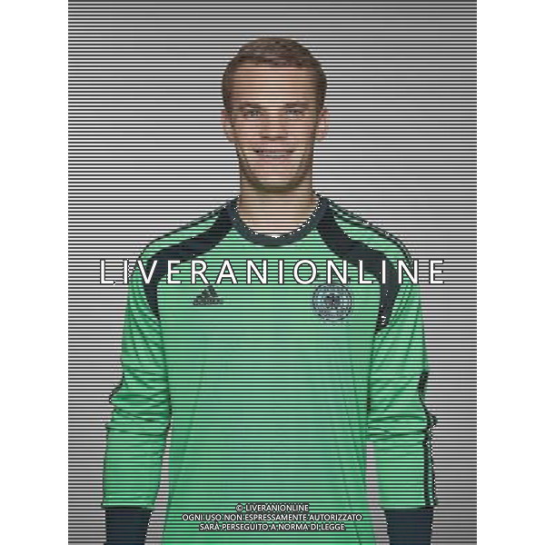 firo : 24.05.2014 Fu§ball,Fussball,Nationalmannschaft Deutschland, Weltmeisterschaft, WM 2014 Brasilien,Portraittermin, Manuel NEUER, Portrait, $worldrightsEs gelten unsere AGB, einsehbar auf www.firosportphoto.de Poolfoto, copyright by firo sportphoto: Coesfelder Str.207 48249 DŸlmenTel.:02594 9916004 www.firosportphoto.de mail@firosportphoto.de (V o l k s b a n k B o c h u m - W i t t e n ) BLZ.: 430 601 29 Kt. Nr.: 341 117 100 Tel.:02594 9916004 AG ALDO LIVERANI SAS ONLY ITALY