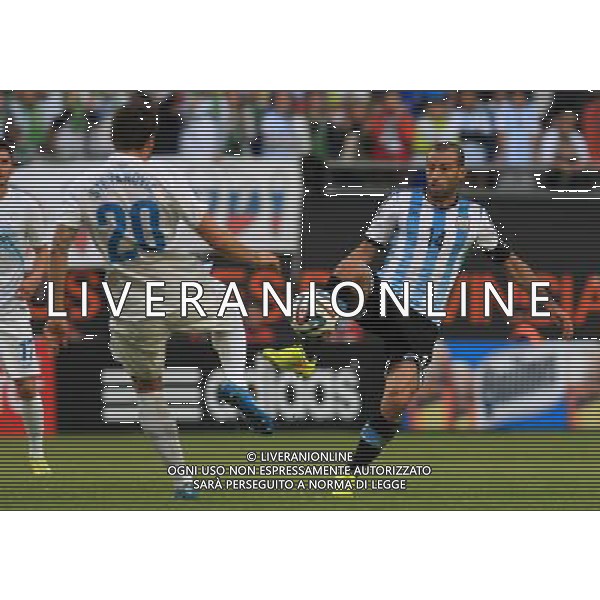 (140608) -- LA PLATA, June 8, 2014 () -- Argentina\'s Javier Mascherano (R) vies for the ball with Dalibor Stevanovic of Slovenia during the friendly match prior to the FIFA World Cup at Ciudad de La Plata Stadium, in La Plata, Argentina, on June 7, 2014. (/Victor Carreira/TELAM) (vf) (fnc) ©PHOTOSHOT/Agenzia Aldo Liverani sas - ITALY ONLY - EDITORIAL USE ONLY - ARGENTINA vs SLOVENIA partita amichevole prima Coppa del Mondo FIFA a Ciudad de la Plata Stadium, a La Plata, in Argentina, il 7 giugno 2014