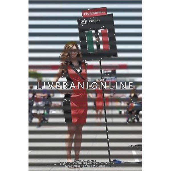 Grid girl. 08.06.2014. Formula 1 World Championship, Rd 7, Canadian Grand Prix, Montreal, Canada, Race Day. - www.xpbimages.com, EMail: requests@xpbimages.com - copy of publication required for printed pictures. Every used picture is fee-liable. © Copyright: Moy / XPB Images AG ALDO LIVERANI SAS ONLY ITALY