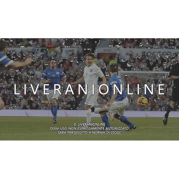 Soccer Aid at Old Trafford Football Club Manchester on 8th June 2014. Mark Owen. ©PHOTOSHOT/Agenzia Aldo Liverani sas - ITALY ONLY - EDITORIAL USE ONLY - Partita di beneficenza tra l\'Inghilterra e Resto del Mondo con le stelle mondiali del calcio e dello spettacolo all\'Old Trafford, stadio del Manchester United, 8 giugno 2014