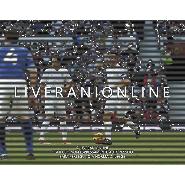 Soccer Aid at Old Trafford Football Club Manchester on 8th June 2014. Jonathan Wilkes with Jamie Redknapp. ©PHOTOSHOT/Agenzia Aldo Liverani sas - ITALY ONLY - EDITORIAL USE ONLY - Partita di beneficenza tra l\'Inghilterra e Resto del Mondo con le stelle mondiali del calcio e dello spettacolo all\'Old Trafford, stadio del Manchester United, 8 giugno 2014