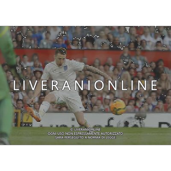 Soccer Aid at Old Trafford Football Club Manchester on 8th June 2014. Danny Jones. ©PHOTOSHOT/Agenzia Aldo Liverani sas - ITALY ONLY - EDITORIAL USE ONLY - Partita di beneficenza tra l\'Inghilterra e Resto del Mondo con le stelle mondiali del calcio e dello spettacolo all\'Old Trafford, stadio del Manchester United, 8 giugno 2014