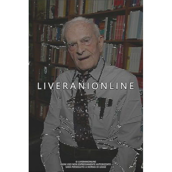 Harry Leslie Smith in conversation with Selina Todd at Blackwells Oxford to promote his book Harry\'s Last Stand Oxford England AG ALDO LIVERANI SAS ONLY ITALY