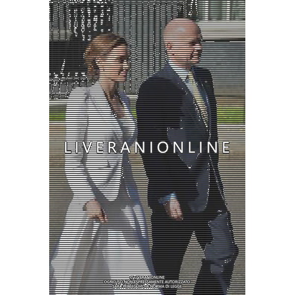 Angelina Jolie and William Hague attends a meeting at 10 Downing Street in London, England on 10th June 2014, as part of the Global Summit to End Sexual Violence in Conflict global summit. ©PHOTOSHOT/Agenzia Aldo Liverani sas - ITALY ONLY - EDITORIAL USE ONLY - L\'attrice Angelina Jolie partecipa a una riunione al 10 di Downing Street a Londra, Inghilterra il 10 giugno 2014, nell\'ambito del Summit globale per porre fine alla violenza sessuale nei conflitti mondiali