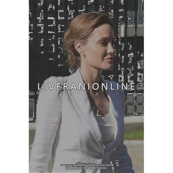 Angelina Jolie attends a meeting at 10 Downing Street in London, England on 10th June 2014, as part of the Global Summit to End Sexual Violence in Conflict global summit. ©PHOTOSHOT/Agenzia Aldo Liverani sas - ITALY ONLY - EDITORIAL USE ONLY - L\'attrice Angelina Jolie partecipa a una riunione al 10 di Downing Street a Londra, Inghilterra il 10 giugno 2014, nell\'ambito del Summit globale per porre fine alla violenza sessuale nei conflitti mondiali