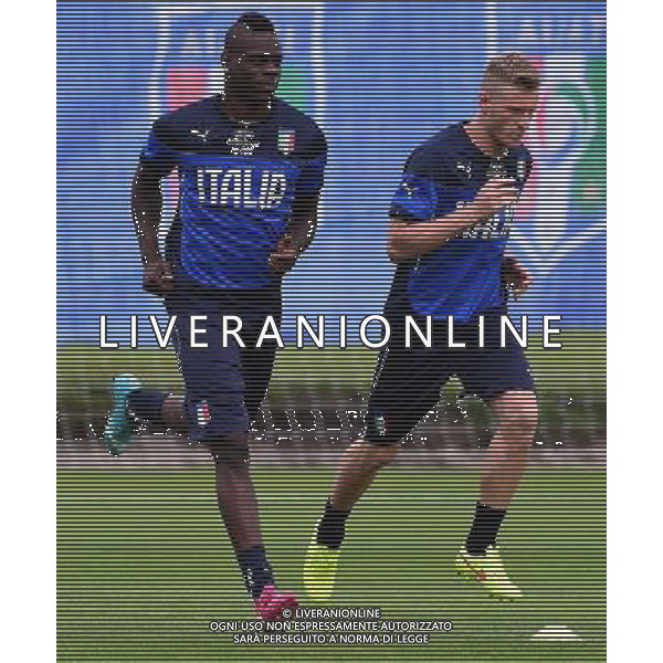 FIFA World Cup Brasile 2014 Mangaritiba (Rio de Janeiro) - 11.06.2014 Allenamento Italia Nella Foto:balotelli abate /Ph.Vitez-Ag. Aldo Liverani