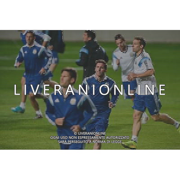 (140611) -- BELO HORIZONTE, June 11, 2014 () -- Argentinian national team player Lionel Messi (C) takes part in a traning session at the Independencia Stadium in Belo Horizonte, Brazil, on June 11, 2014, one day ahead of the opening match of 2014 FIFA World Cup.(/AGENCIA ESTADO)(pcy) ©PHOTOSHOT/Agenzia Aldo Liverani sas - ITALY ONLY - EDITORIAL USE ONLY - Allenamneto della nazionale di squadra dell\'argentina allo Stadio Independencia a Belo Horizonte , Brasile, il 11 giugno 2014