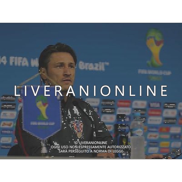 (140611) -- SAO PAULO, June 11, 2014 () -- Croatia\'s coach Niko Kovac attends a press conference after the training in Sao Paulo, Brazil, on June 11, 2014, one day ahead of the opening match of 2014 FIFA World Cup between Brazil and Croatia.(/Xu Zijian)(rh) ©PHOTOSHOT/Agenzia Aldo Liverani sas - ITALY ONLY - EDITORIAL USE ONLY - Conferenza stampa e allenamento della nazionale della Croazia a San Paolo, Brasile, il 11 giugno 2014, un giorno prima della partita di Coppa del mondo FIFA 2014