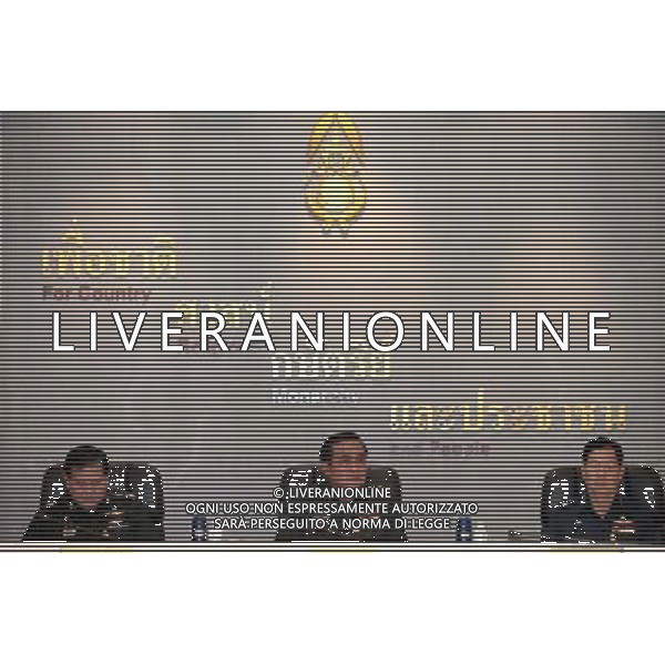 (140611) -- BANGKOK, June 11, 2014 () -- Prayuth Chan-ocha (C), Chief Gen. of the National Council for Peace and Order (NCPO), speaks at the meeting of NCPO with Thai ambassadors at Royal Thai Army head quarter in Bangkok, Thailand, June 11, 2014. (/Pool Photo by Thai Army) ©PHOTOSHOT/Agenzia Aldo Liverani sas - ITALY ONLY - EDITORIAL USE ONLY