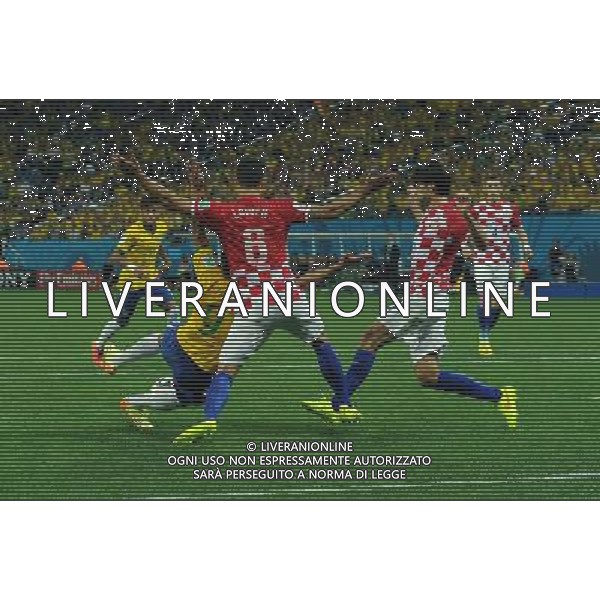 FIFA World Cup Brasile 2014 Gruppo A San Paolo - 12.06.2014 Brasile-Croazia Nella Foto:il fallo del rigore di lovren su fred /Ph.Vitez-Ag. Aldo Liverani