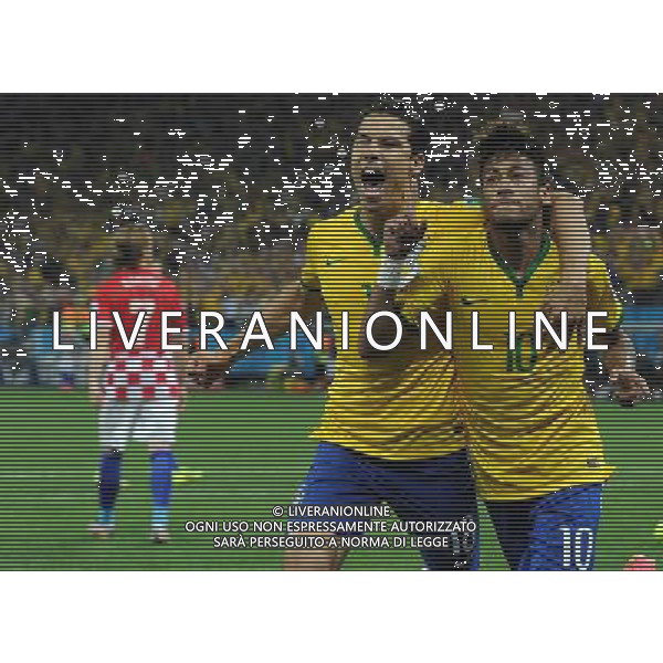 FIFA World Cup Brasile 2014 Gruppo A San Paolo - 12.06.2014 Brasile-Croazia Nella Foto:neymar esulta secondo gol con hernanes /Ph.Vitez-Ag. Aldo Liverani