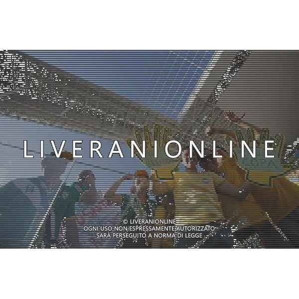(140612) -- SAO PAULO, June 12, 2014 () -- Fans attend the opening ceremony of 2014 FIFA World Cup in the Arena de Sao Paulo Stadium in Sao Paulo, Brazil, June 12, 2014. (/Zhou Lei)(rh) AG ALDO LIVERANI SAS ONLY ITALY