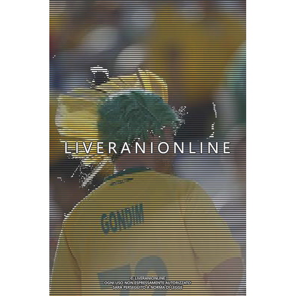 (140612) -- SAO PAULO, June 12, 2014 () -- A fan enters into the Arena de Sao Paulo Stadium before the opening match of 2014 FIFA World Cup in Sao Paulo, Brazil, June 12, 2014. (/Zhou Lei)(rh) AG ALDO LIVERANI SAS ONLY ITALY