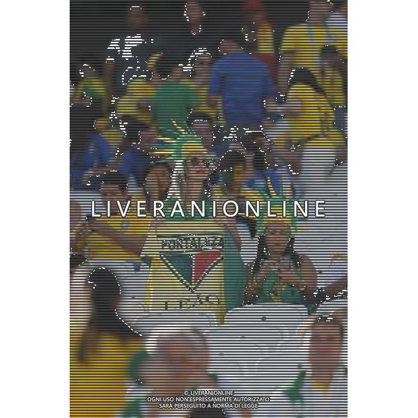 (140612) -- SAO PAULO, June 12, 2014 () -- Fans enter into the Arena de Sao Paulo Stadium before the opening match of 2014 FIFA World Cup in Sao Paulo, Brazil, June 12, 2014. (/Zhou Lei)(rh) AG ALDO LIVERANI SAS ONLY ITALY