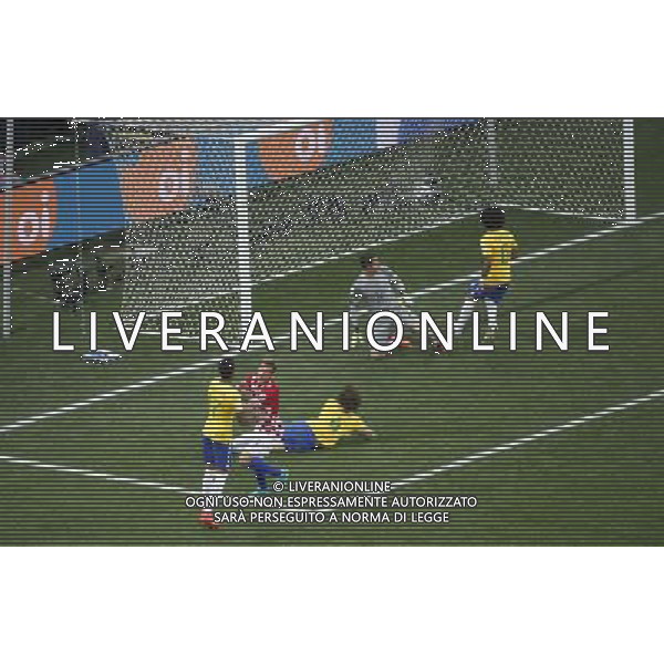 (140612) -- SAO PAULO, June 12, 2014 () -- Brazil\'s Marcelo (R) kicks the ball into his team\'s gate during the opening match of 2014 FIFA World Cup in the Arena de Sao Paulo Stadium in Sao Paulo, Brazil, June 12, 2014.(/Liao Yujie)(pcy) AG ALDO LIVERANI SAS ONLY ITALY