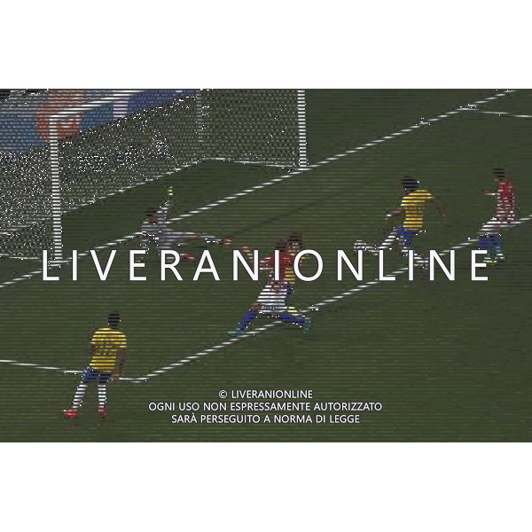 (140612) -- SAO PAULO, June 12, 2014 () -- Brazil\'s Marcelo (2nd R) kicks the ball to his team\'s gate during the opening match of 2014 FIFA World Cup in the Arena de Sao Paulo Stadium in Sao Paulo, Brazil, June 12, 2014.(/Liu Bin)(pcy) AG ALDO LIVERANI SAS ONLY ITALY