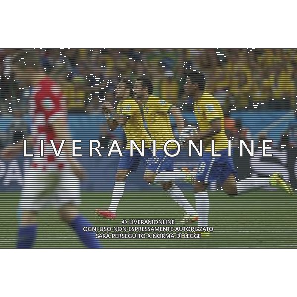 (140612) -- SAO PAULO, June 12, 2014 () -- Brazil\'s players celebrate their goal during the opening match of 2014 FIFA World Cup in the Arena de Sao Paulo Stadium in Sao Paulo, Brazil, June 12, 2014. (/Wang Lili)(rh) AG ALDO LIVERANI SAS ONLY ITALY