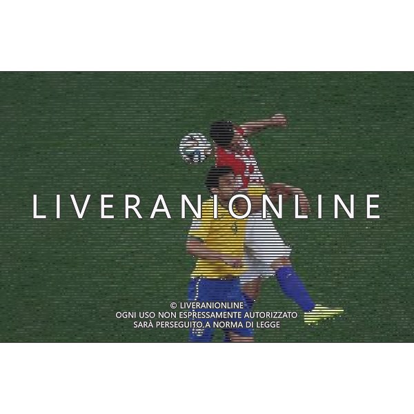 (140612) -- SAO PAULO, June 12, 2014 () -- Brazil\'s Fred competes for the head ball against Croatia\'s player during the opening match of 2014 FIFA World Cup in the Arena de Sao Paulo Stadium in Sao Paulo, Brazil, June 12, 2014.(/Liao Yujie)(pcy) AG ALDO LIVERANI SAS ONLY ITALY